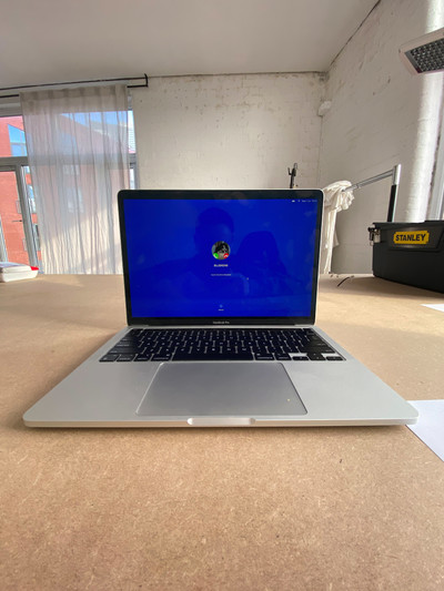 Danni Harris: Homebody - © naima