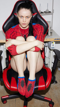 Danni Harris: Homebody - © naima