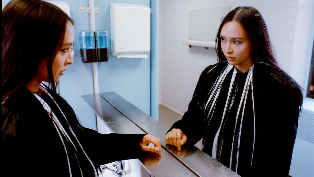 Diane Severin Nguyen: No Resolution - © naima