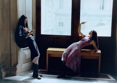 Laura Marie Cieplik: Looking Through the Glass Window - © naima