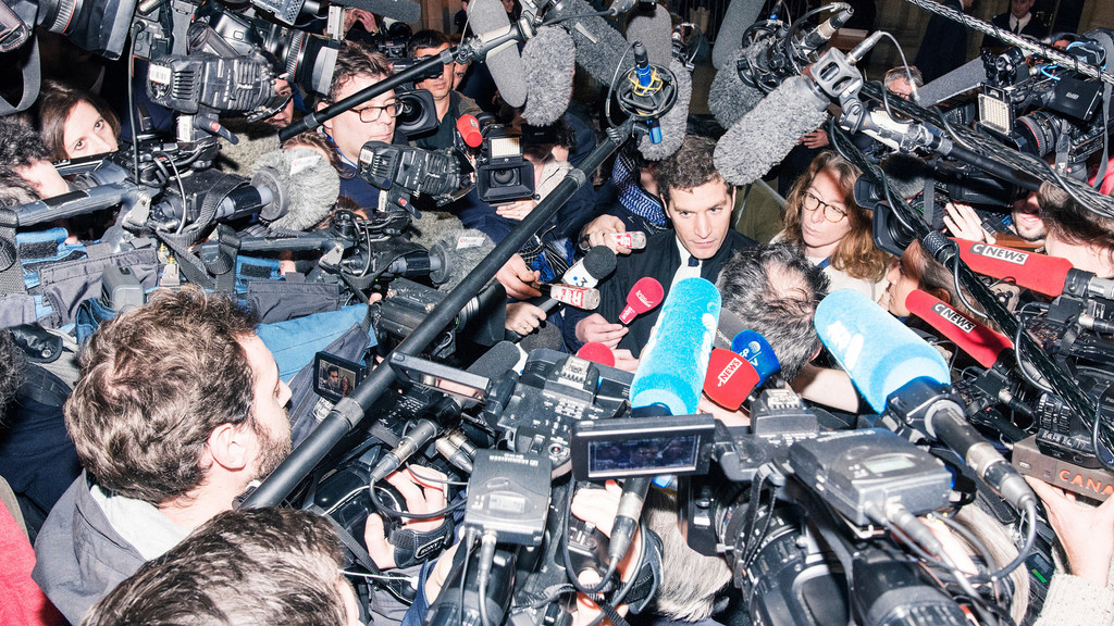 Thadde Comar: The Revolution Will Be Televised - © naima